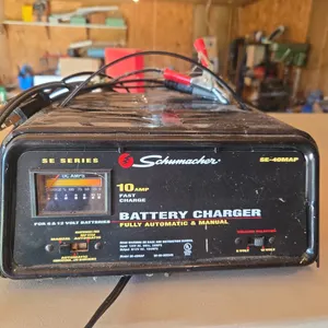 Schumacher 10 amp, 12 volt battery charger