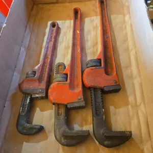 Assorted pipe wrenches