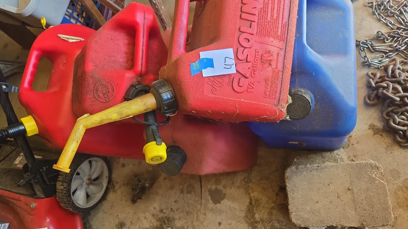 Assorted fuel cans