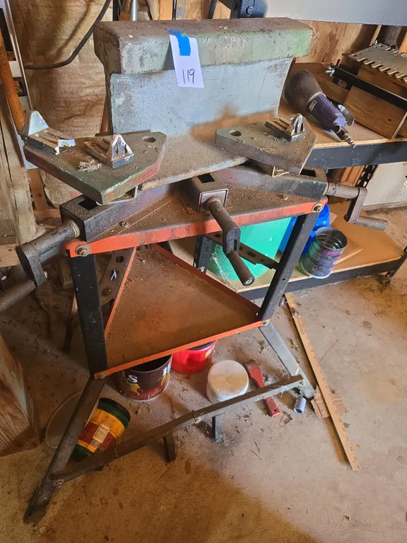 Railroad track anvil