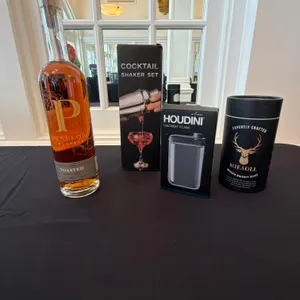 BOURBON & BEYOND! THE PERFECT PACKAGE FOR ANY BOURBON LOVER!