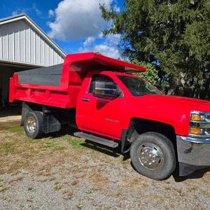 2017 Chevy 3500 HD 4wd dump truck