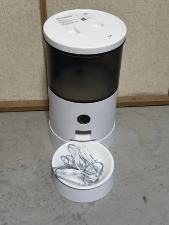 Petoneer Nutrivue Feeder, A Smart Automatic Pet