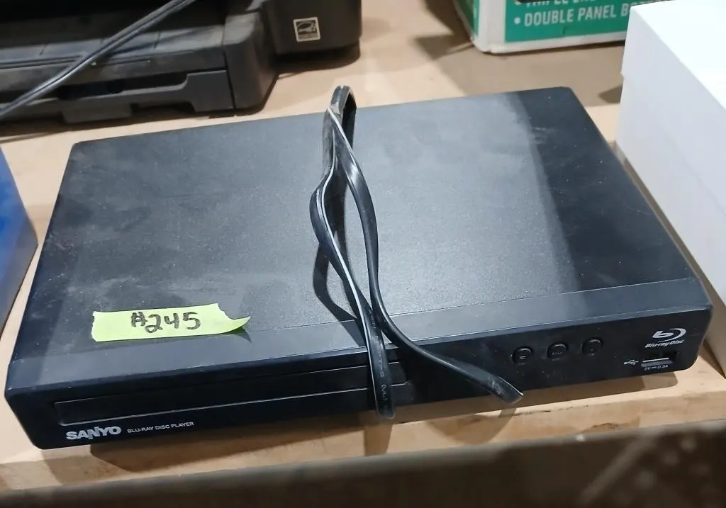 SANYO Blue ray player