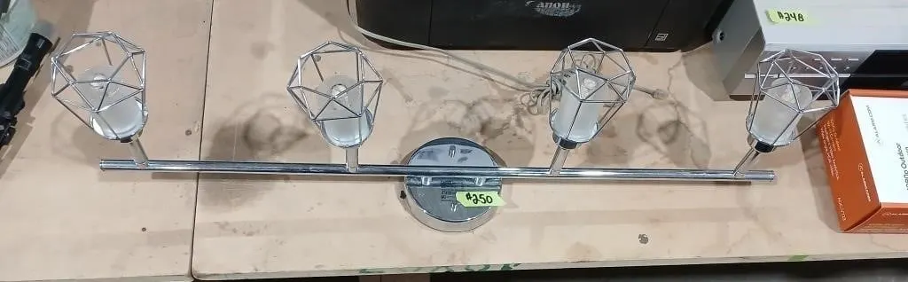 4 Light liner spotlight fixture
