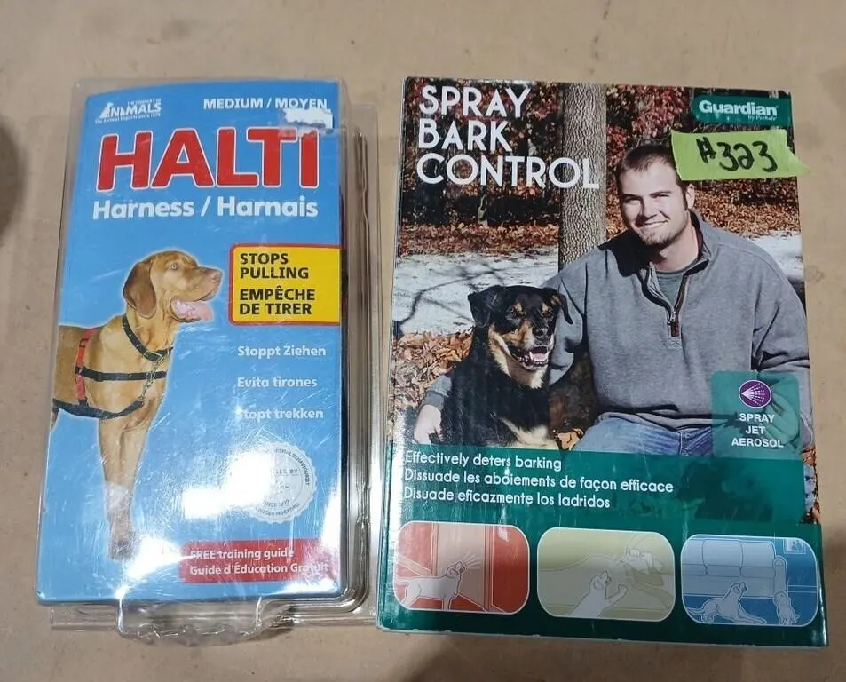 Spray bark control & Medium Halti harness