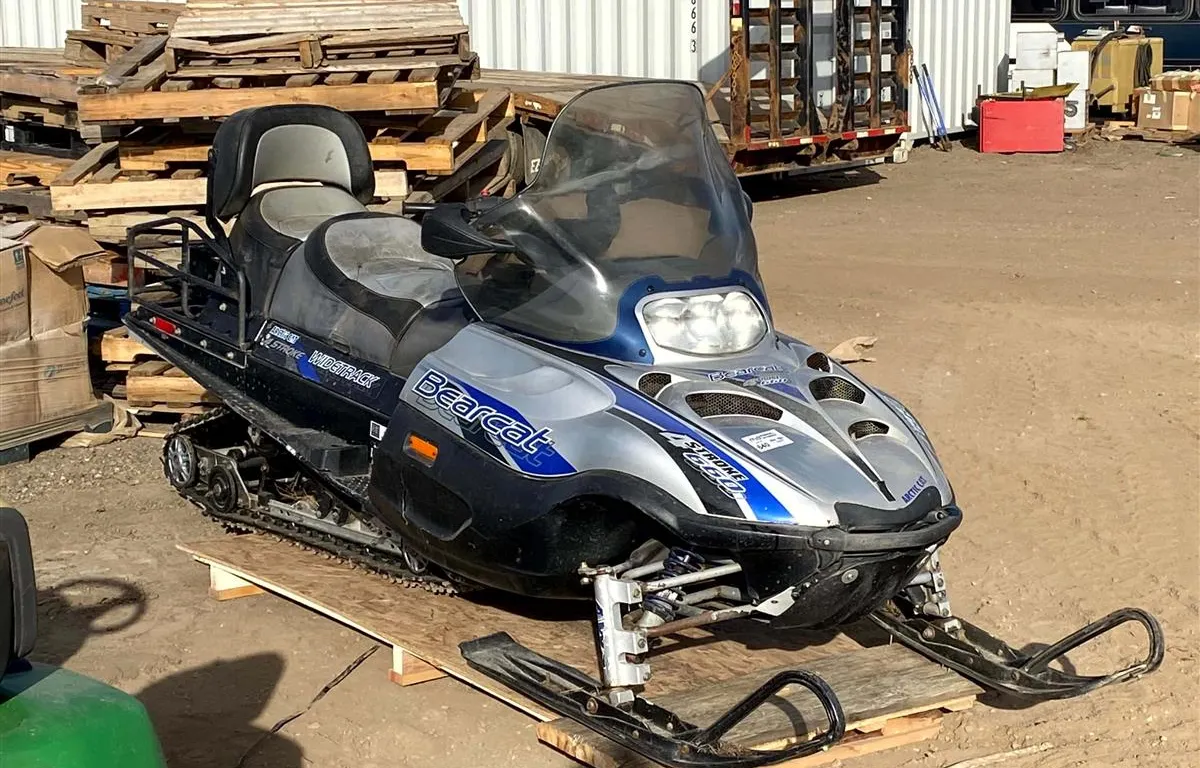 2004 Arctic Cat Bearcat Wide Track 660 Snowmobile
UNRESERVED