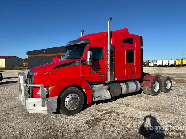 2024 Kenworth T680 6x4 T/A Sleeper Truck Tractor