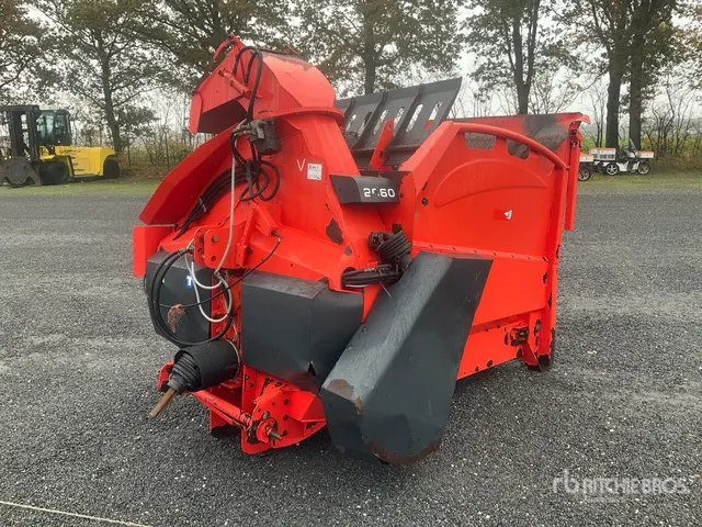 2007 Kuhn PRI 2060M Straw Blower
