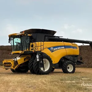 2015 New Holland CX8080 Elevation Combine Harvester