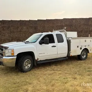 2010 Chevrolet 2500HD 4x4 Extended Cab Service Truck