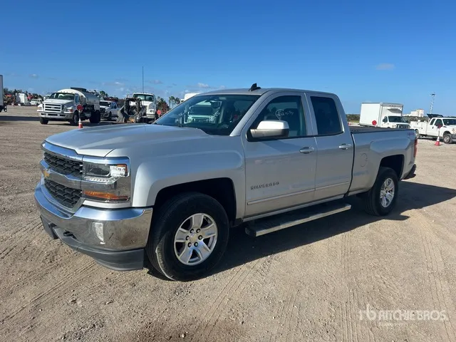 2016 Cheverolet Silverado 1500 4x4 Extended Cab Pickup