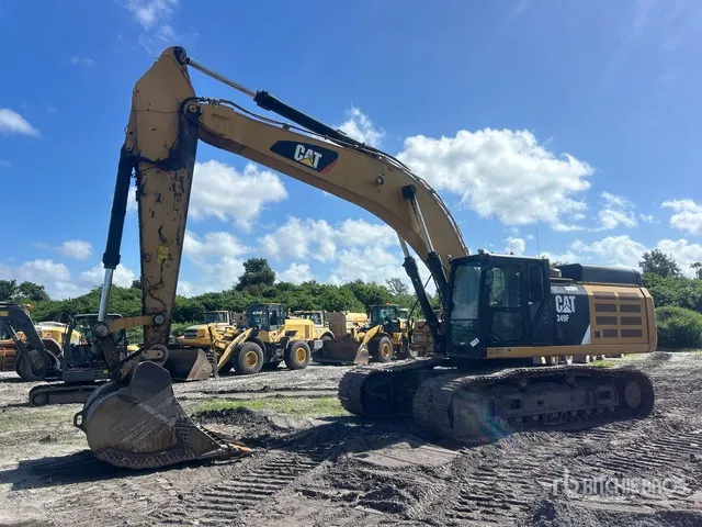 2018 Cat 349FL Tracked Excavator