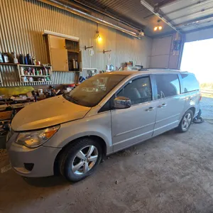 2008 Volkswagen Routan 4.0L V6 Van, Pickup OFFSITE by Colonsay, SK