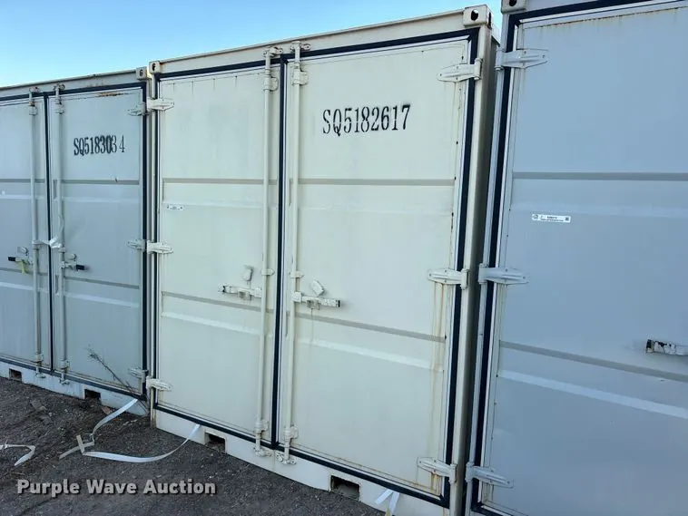 Shipping container