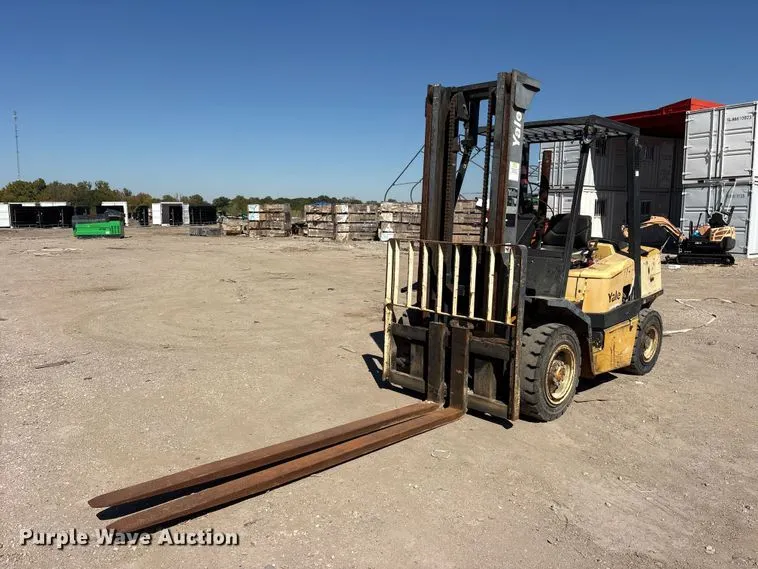 2012 Yale GDP080LJNPBV097 forklift