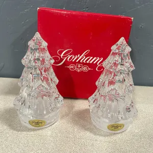 Crystal Salt and Pepper Shakers (T3)