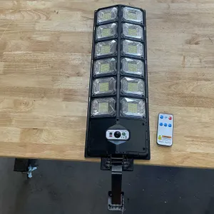 LED Parking Lot and Yard Light (PR10)