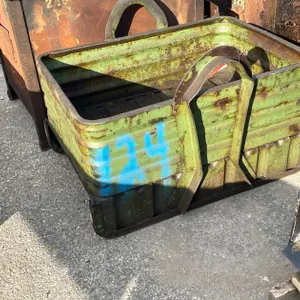 Corrugated Steel Foundry Bin (09)