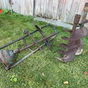 Ford 501 Tractor Post Hole Digger w/Augers