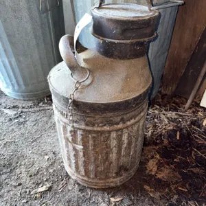 Ellisco 5 Gallon Metal Milk Can With Lid