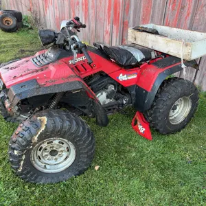 Honda FourTrax 4x4 ATV with Utility Box