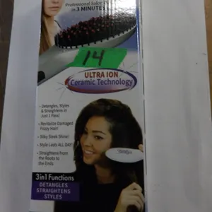 NEW:  QUICK 'N STRAIGHT HAIR BRUSH AS SEEN ON TV (MSRP $35.00)