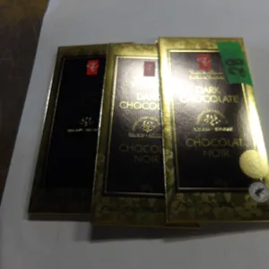 SHELF PULLS (AS IS):  DARK CHOCOALTE BARS (100G) - 3 BOXES