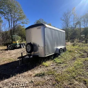 2008 J&L Cargo Express Enclosed Trailer