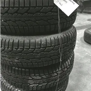 (4) 225/65R17 Firestone Winterforce Tires