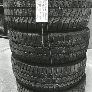 (4) 225/65R17 Bridgestone Blizzak Tires