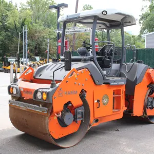 2016 Hamm HD+70i