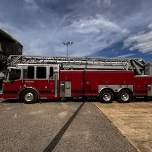 2008 Aerials  Ferra Inferno 105ft Fire Truck