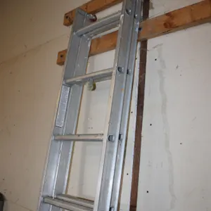 16 Foot Aluminum Extension Ladder
