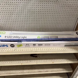 Fluorescent  and LED Lights ￼