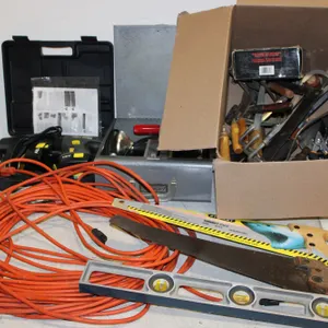 Hand Tools & Accessories