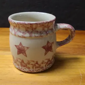 The Workshops Gerald E. Henn Red Spongeware Mug Stars