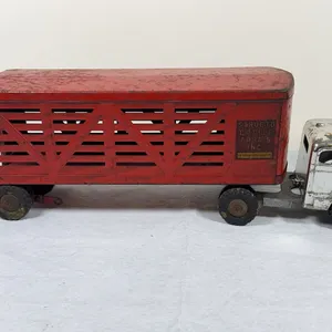 1950's Structo Cattle Farms Truck