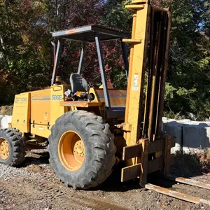 CASE 586R 10000 ROUGH TERRAIN FORKLIFT
