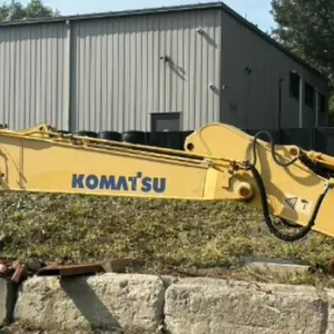 KOMATSU PC200-7 BOOM AND STICK