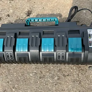 UNUSED POWER UP DC18SF 14.4V TO 18V 4-PORT BATTERY CHARGER