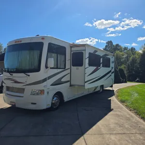 2011 Thor Hurricane 32A Class A Motorhome