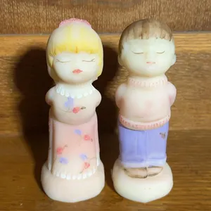 Pair of Fenton hand painted boy & girl kissing figurines