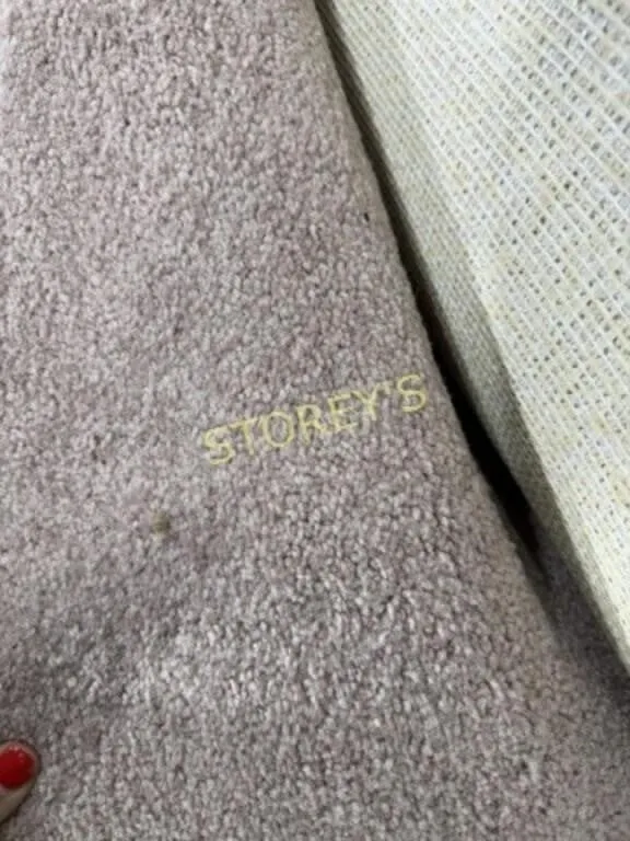 Lavender Nylon Carpet Roll ~31'8" x 12'