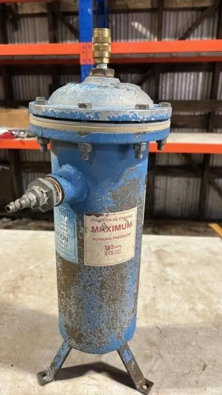 Air Canister.