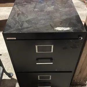 Metal 2 Drawer Filing Cabinet 18”x26.5”29”.