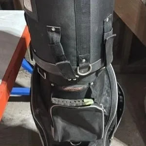 Caddy Daddy Travel Golf Adult Bag w/Wheels.