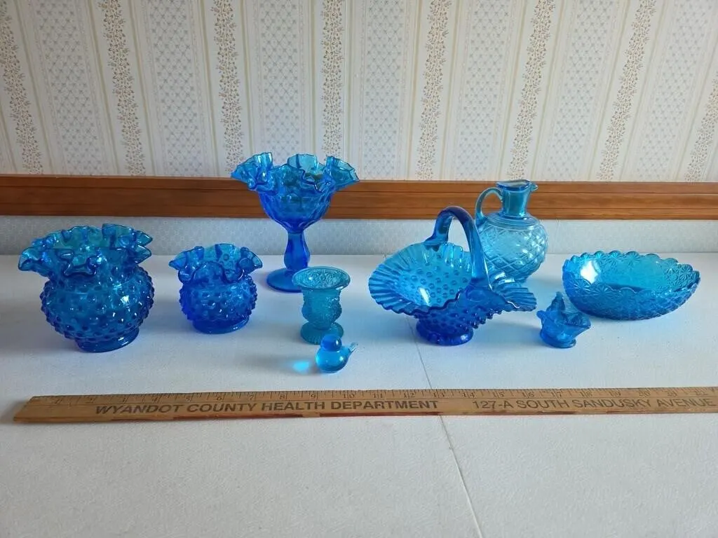 Blue Glass Pieces (couple Fenton)