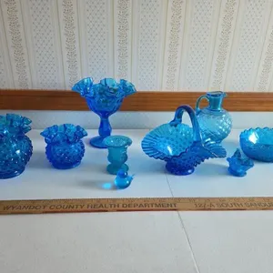 Blue Glass Pieces (couple Fenton)