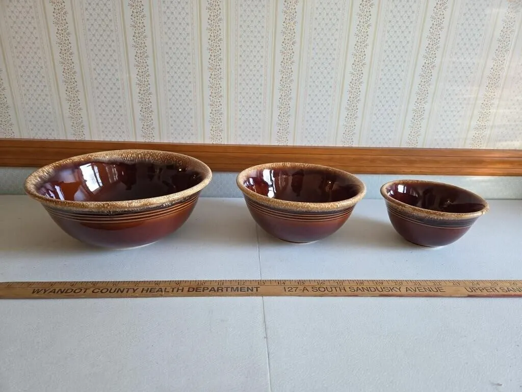 3 Hull Oven Proof Bowls